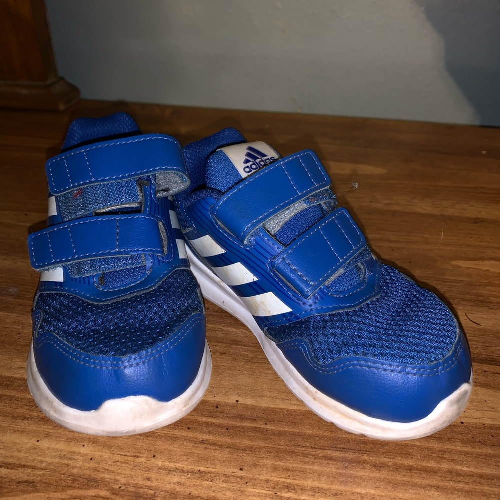 Addis children boys shoes. Size 9